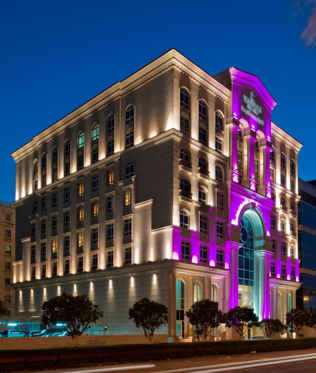 Warwick Doha Hotel Exterior foto